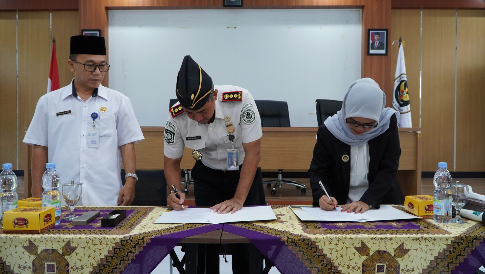 Perkuat Pelayanan Publik, Imigrasi Cilacap Jalin Kerja Sama dengan KEMENHAJ Purbalingga